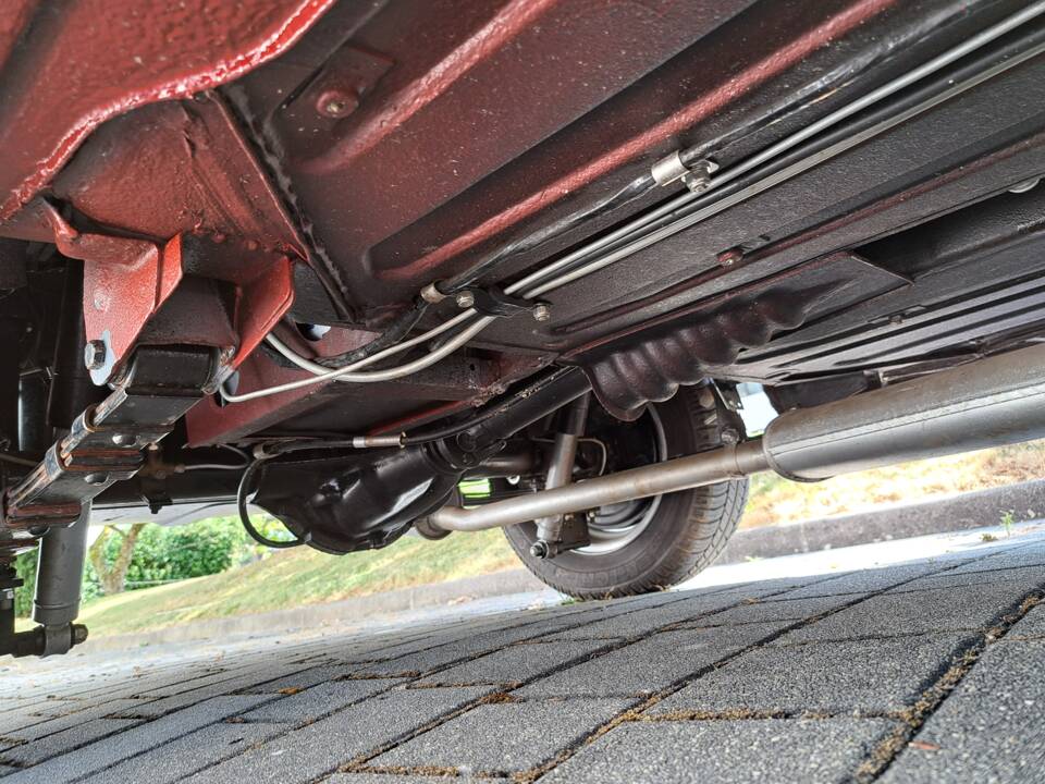 Suspension and underneath