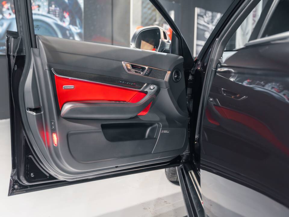 Imagen 29/36 de Audi RS6 Avant (2010)