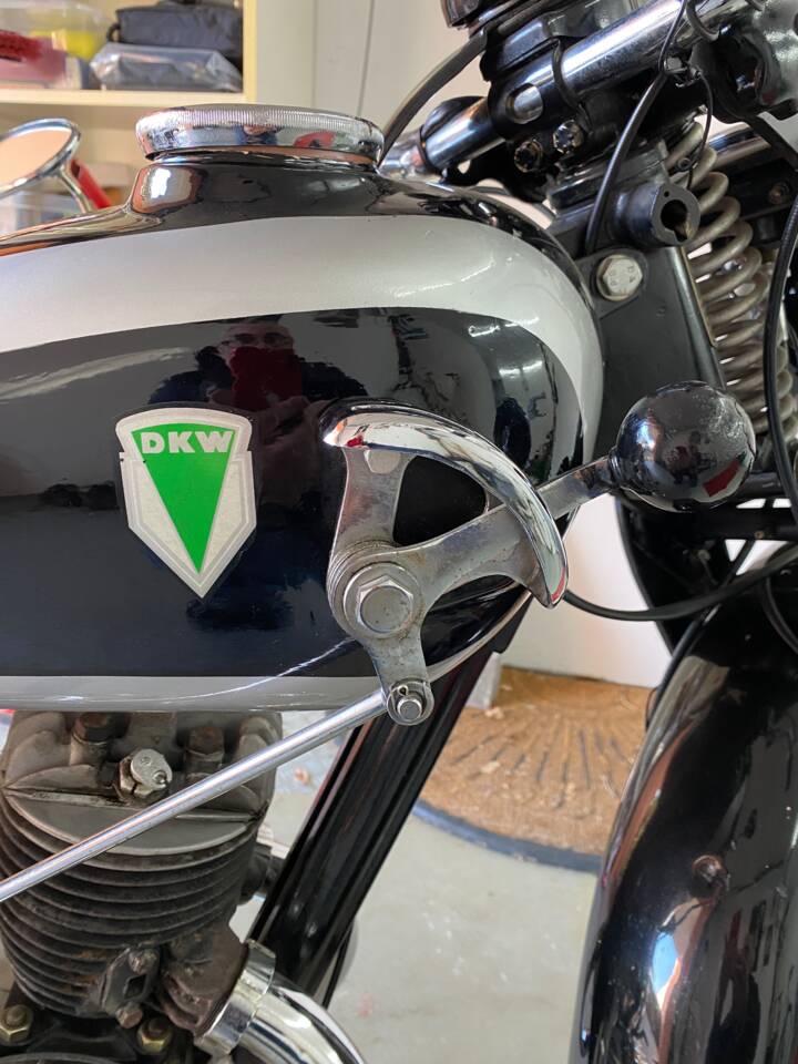 Image 2/7 of DKW SB 200 (1936)