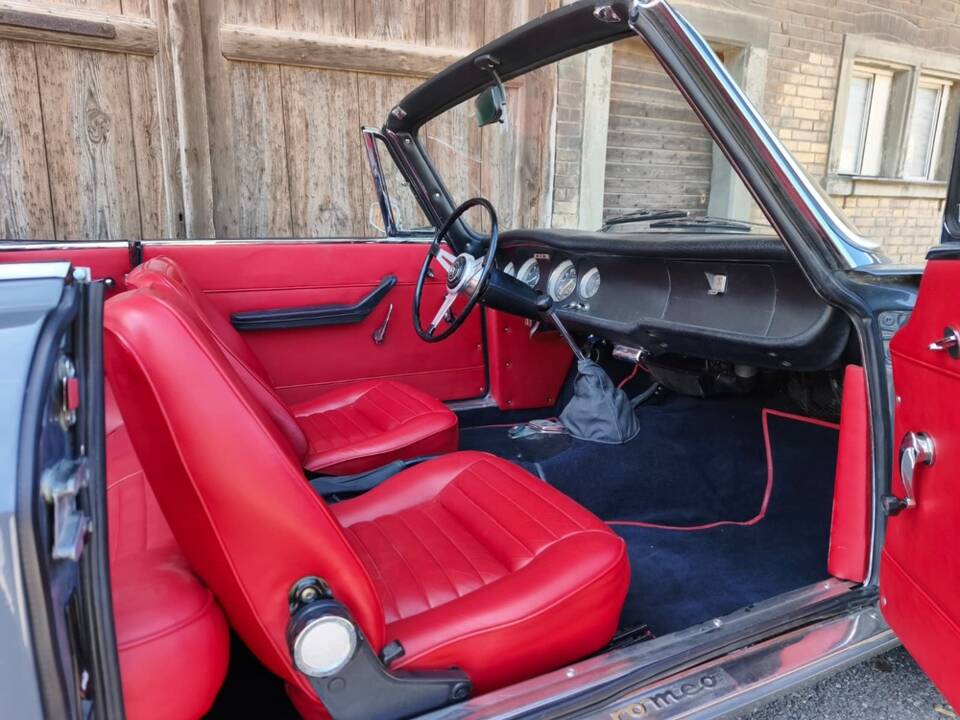 Image 9/28 of Alfa Romeo Giulia 1600 GTC (1966)