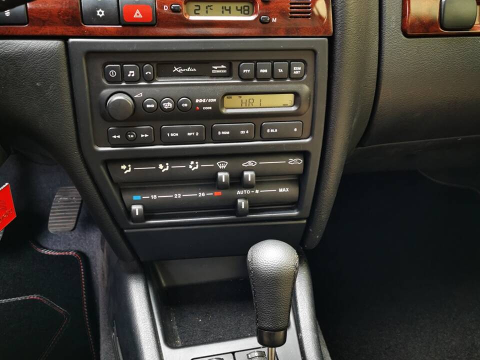 Immagine 10/14 di Citroën Xantia 3.0i V6 (2000)