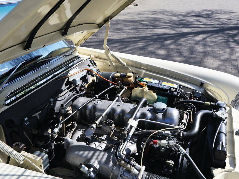 Imagen 41/43 de Mercedes-Benz 280 SE (1968)