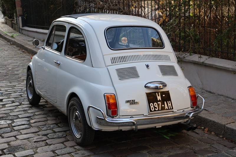 Image 13/29 of FIAT 500 L (1972)