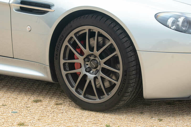 Bild 33/50 von Aston Martin V8 Vantage (2006)