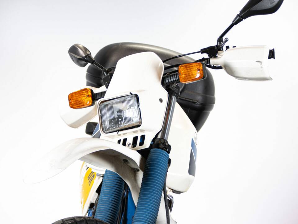 Image 33/50 of Suzuki DR 600 S (1986)