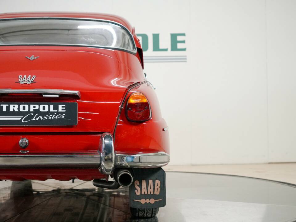 Image 25/34 of Saab 96 V4 (1967)