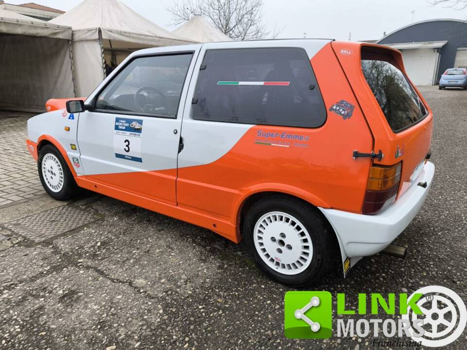 Image 6/9 de FIAT Uno 70 S (1985)