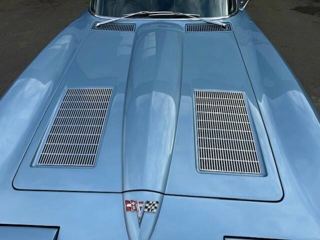 Image 22/24 of Chevrolet Corvette Sting Ray Convertible (1963)