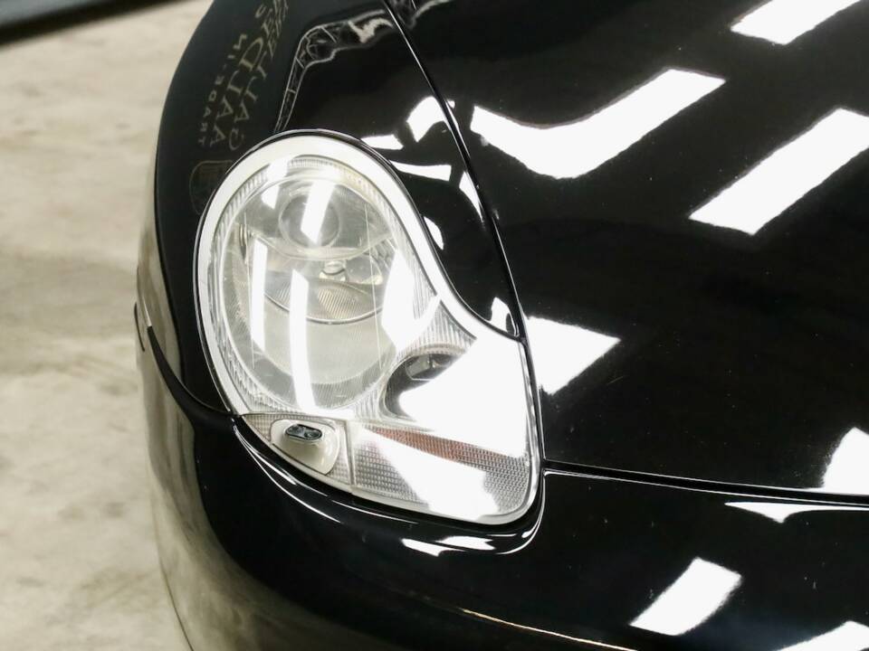 Image 39/50 de Porsche 911 Carrera (1999)