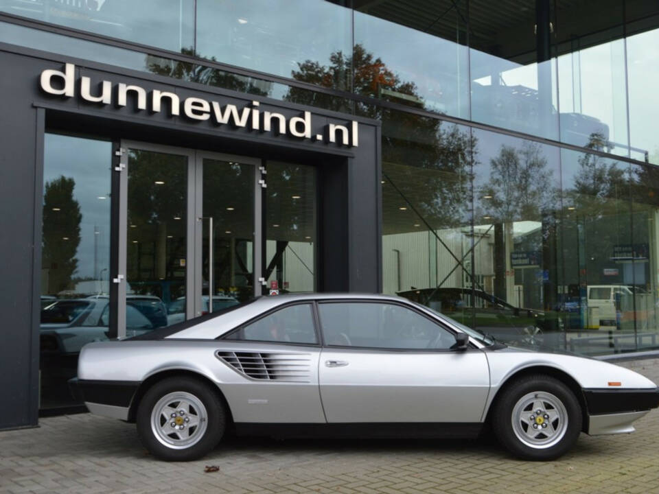 Bild 2/10 von Ferrari Mondial 8 (1981)