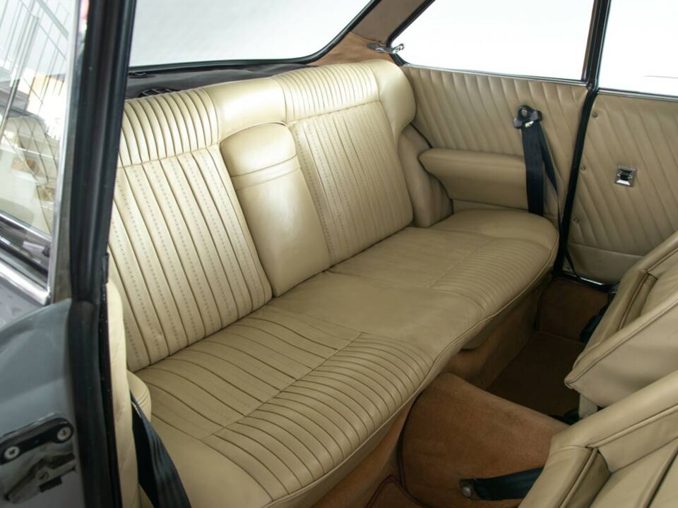 Bild 39/47 von ISO Rivolta 300 (1966)