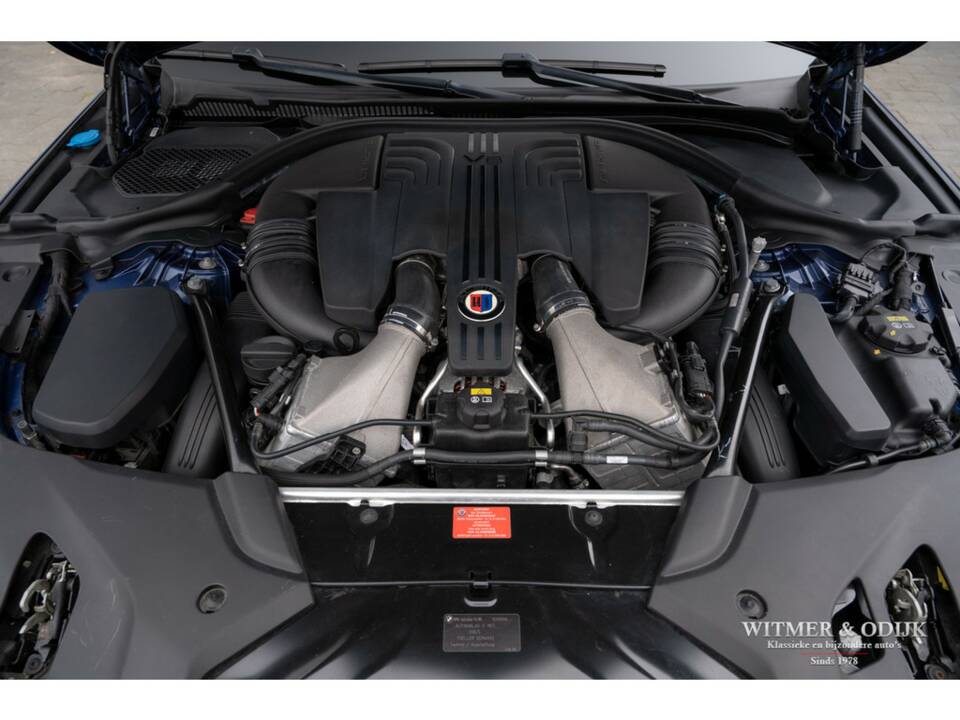 Image 48/50 of ALPINA B5 Touring Biturbo AWD (2017)