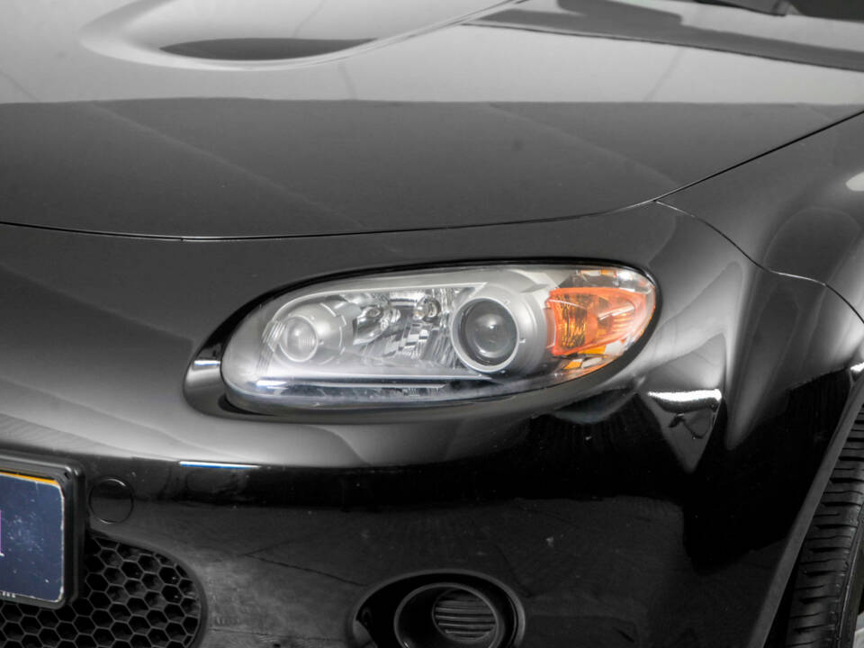 Immagine 22/50 di Mazda MX-5 1.8 (2007)