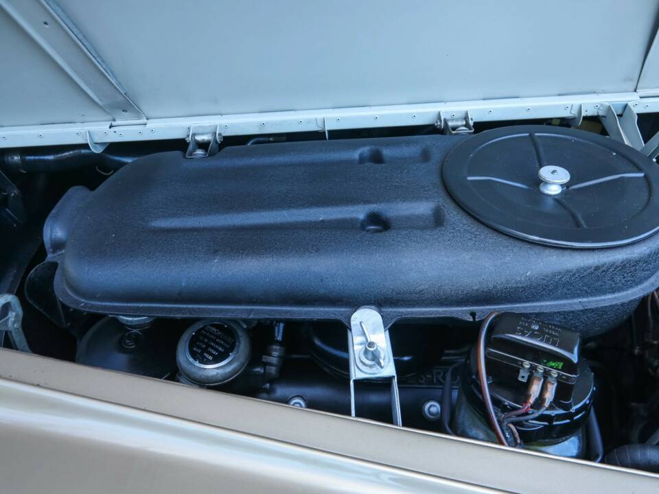 Image 11/50 of Rolls-Royce Silver Cloud III "Chinese Eyes" (1965)