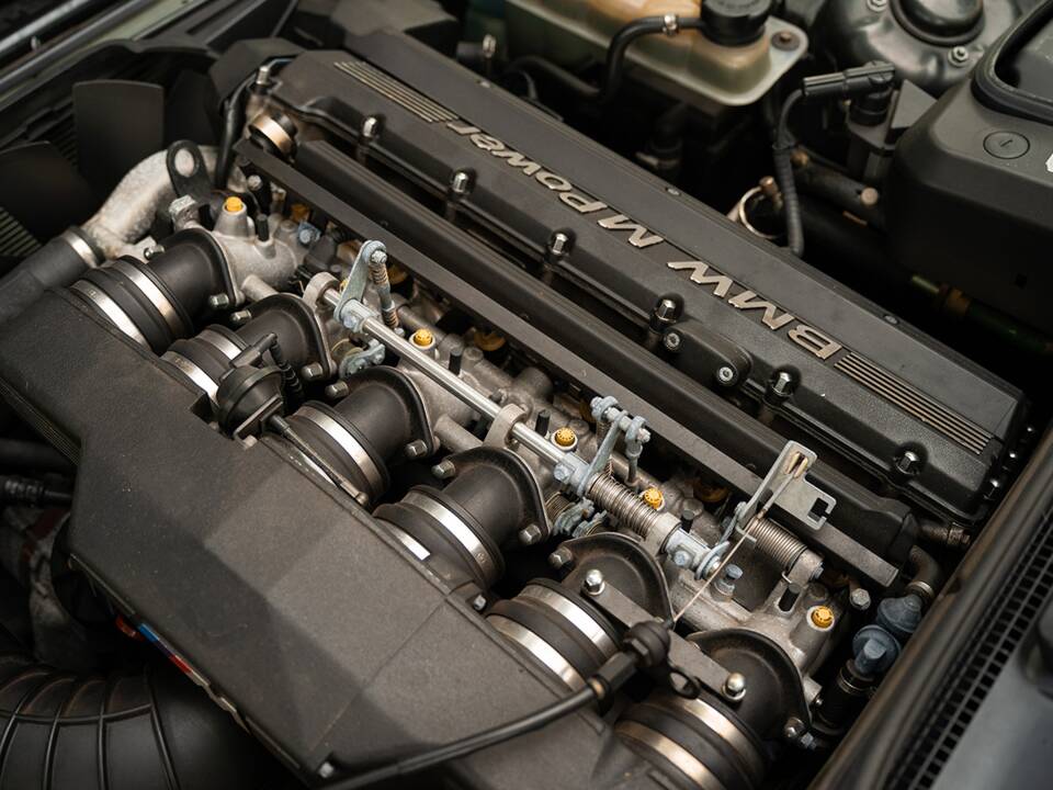 Bild 45/45 von BMW M5 (1992)