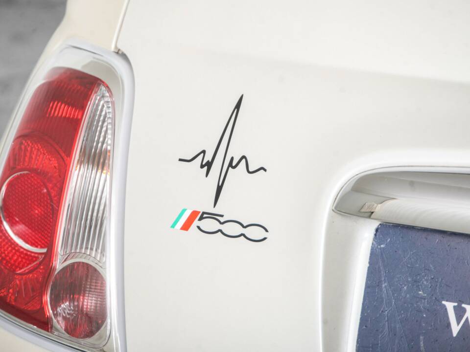 Bild 25/42 von FIAT 500 (2009)