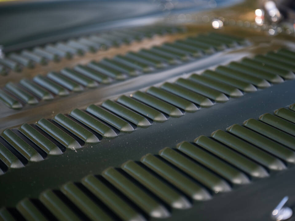 Image 9/100 of Proteus XJ13 (1967)