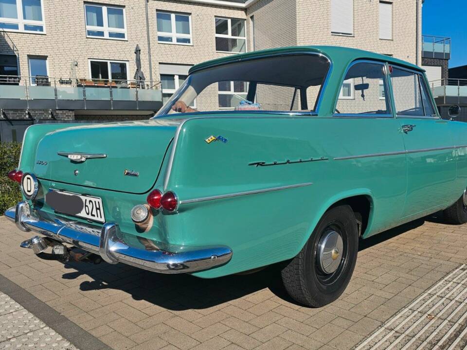 Bild 3/4 von Opel Rekord 1700 (1962)