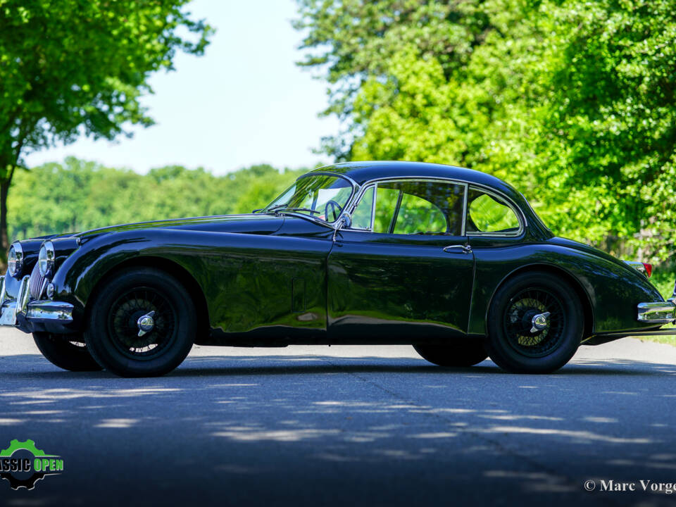 Image 27/53 of Jaguar XK 150 FHC (1958)