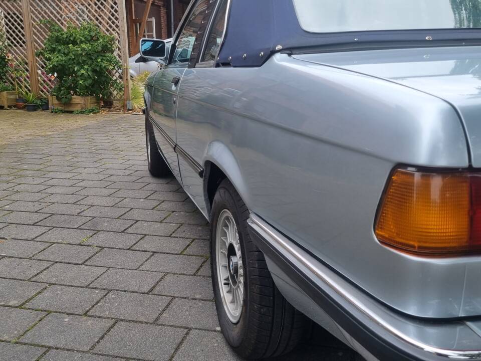 Image 9/18 of BMW 320 Baur TC (1980)