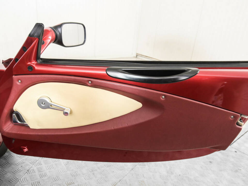 Image 32/50 of Lotus Elise (2003)