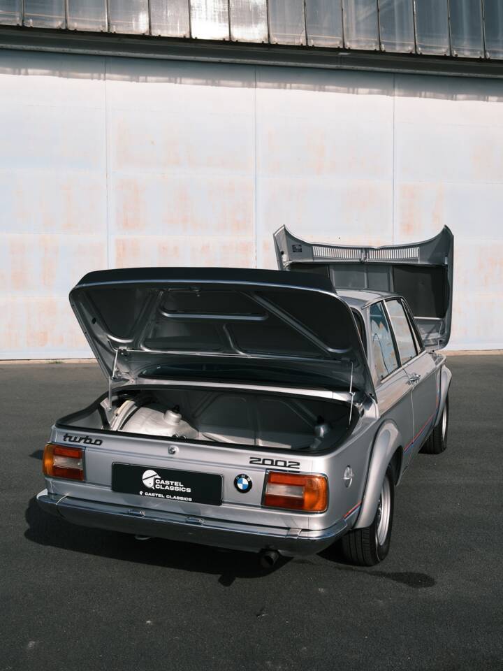Image 17/27 of BMW 2002 turbo (1974)
