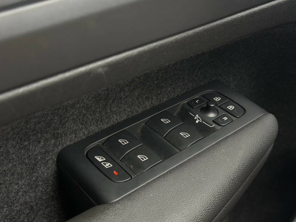 Imagen 30/34 de Volvo XC40 Recharge Pure Electric (2022)