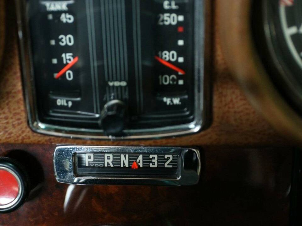 Afbeelding 18/50 van Mercedes-Benz 280 SE (1969)