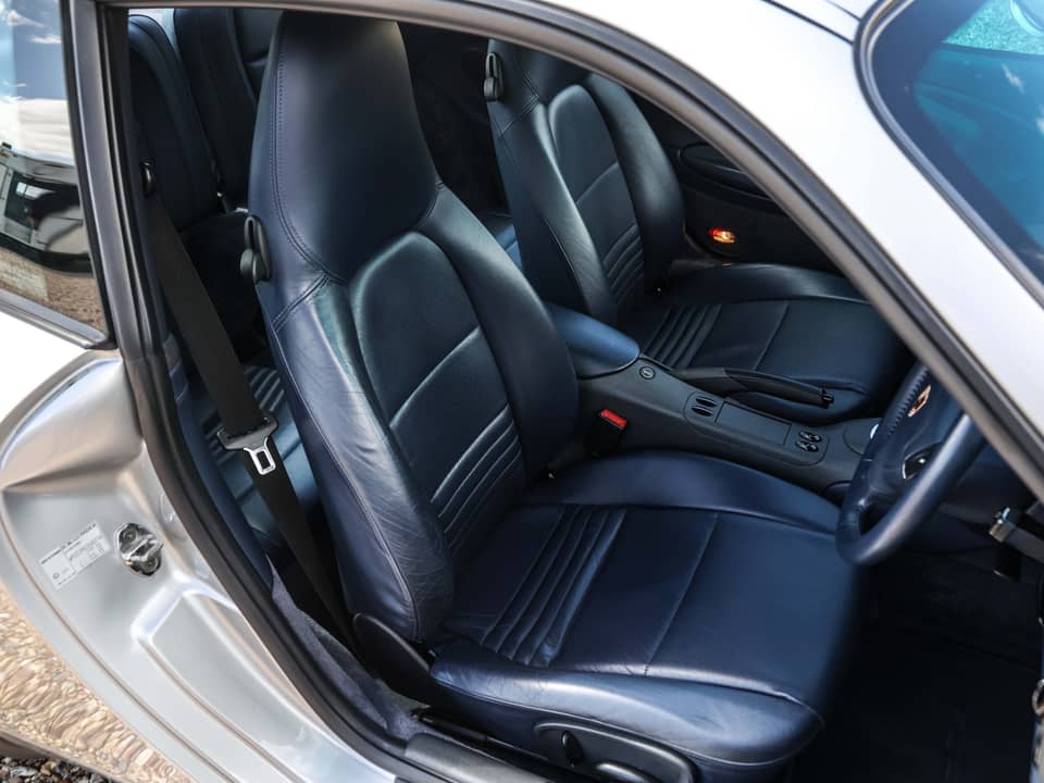 Image 32/32 of Porsche 911 Carrera (1998)
