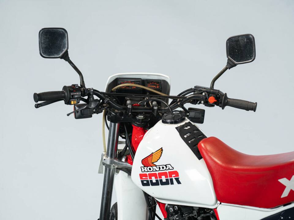 Bild 8/50 von Honda DUMMY (1985)