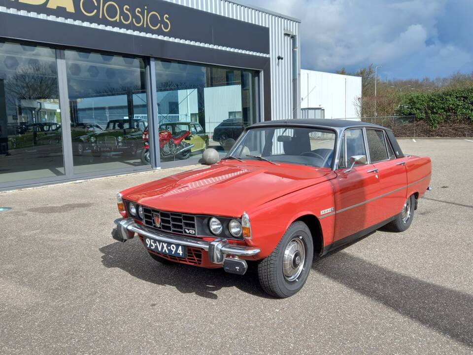 Image 37/53 de Rover 3500 S (1975)