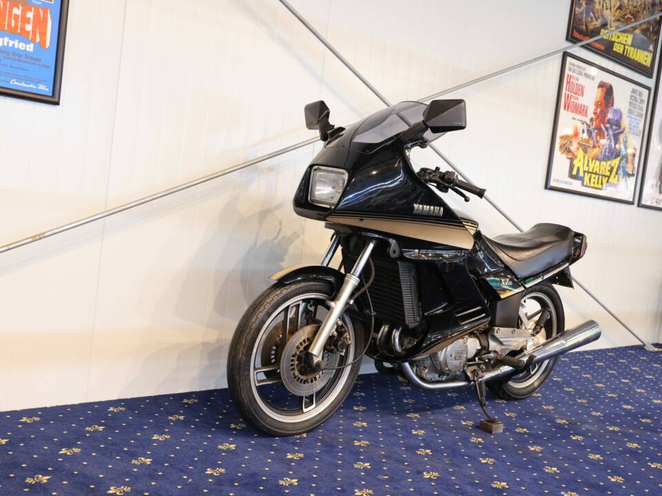 Bild 20/22 von Yamaha XZ 550 (1984)