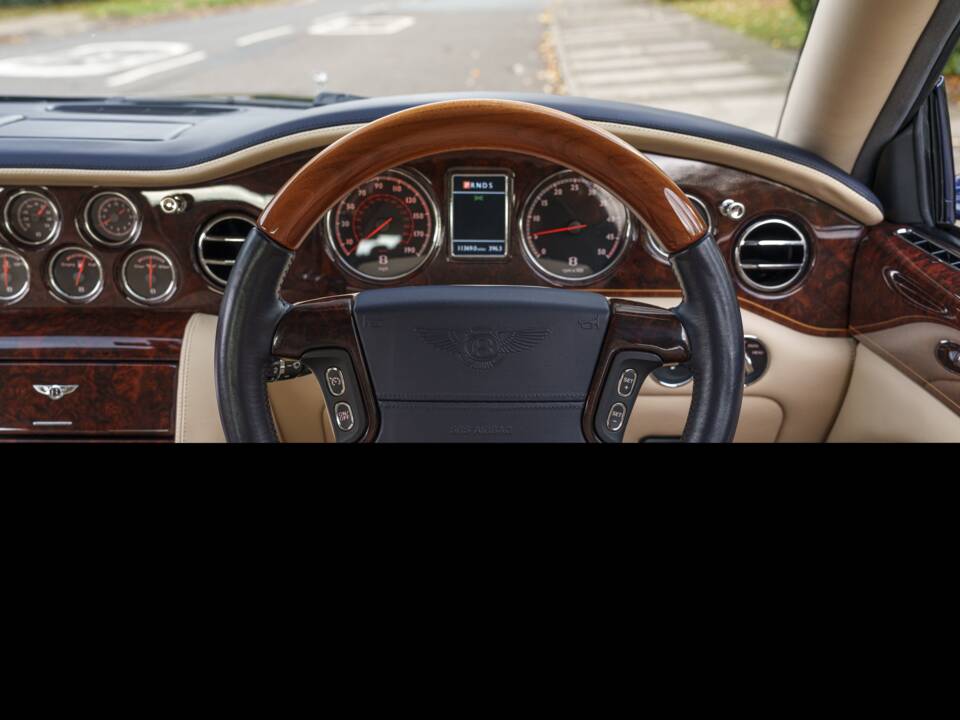 Afbeelding 13/27 van Bentley Brooklands (2009)