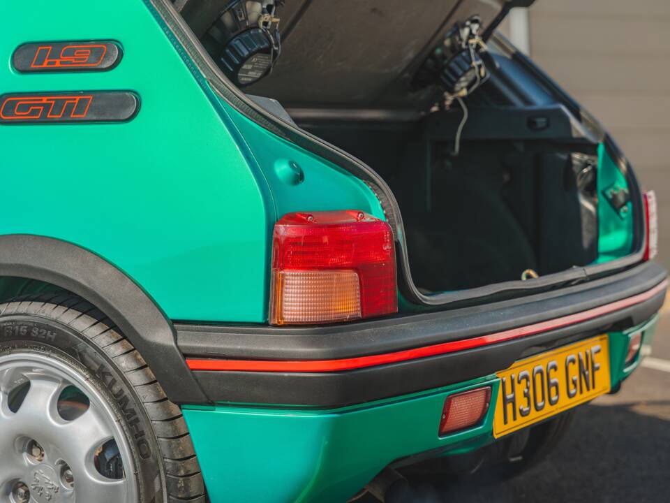 Bild 40/50 von Peugeot 205 GTi 1.9 (1991)
