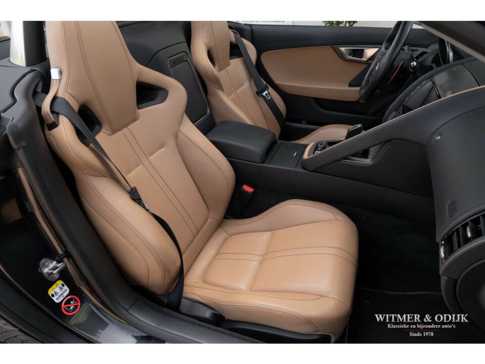Image 7/37 de Jaguar F-Type S (2014)