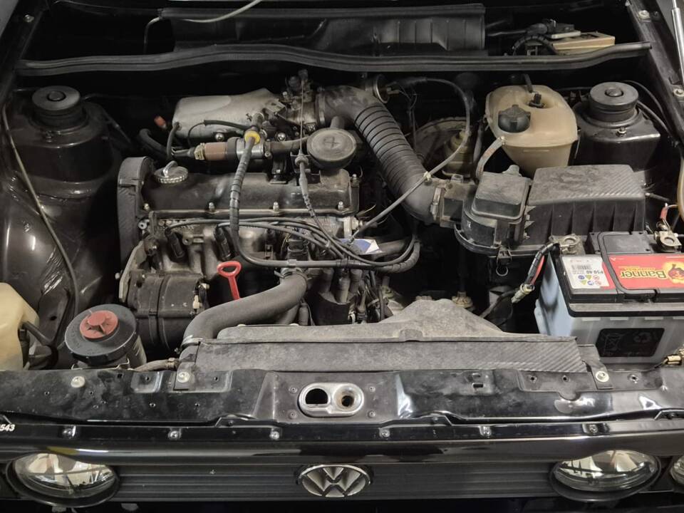 Bild 12/12 von Volkswagen Golf Mk I Convertible 1.8 (1993)