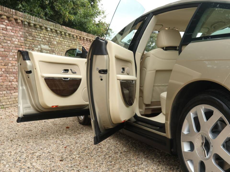 Bild 44/50 von Citroën C6 3.0 V6 (2006)