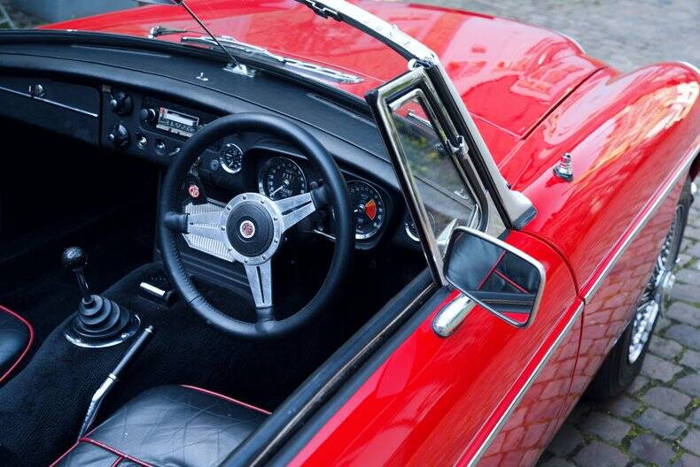 Afbeelding 29/40 van MG MGC (1900)