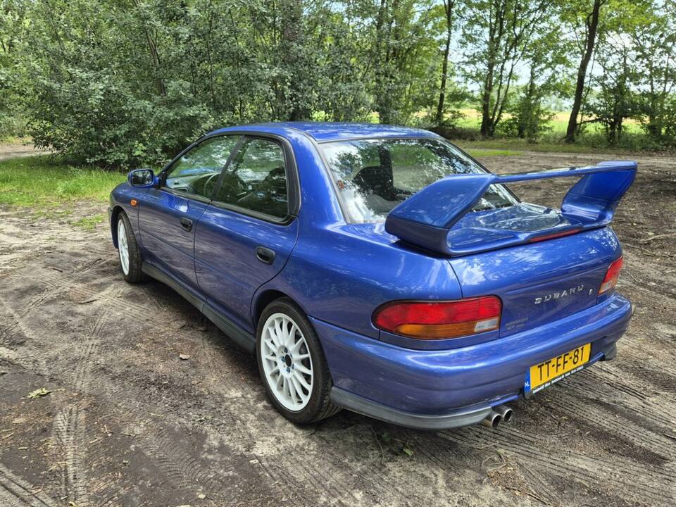 Immagine 4/8 di Subaru Impreza 2.0 (1998)