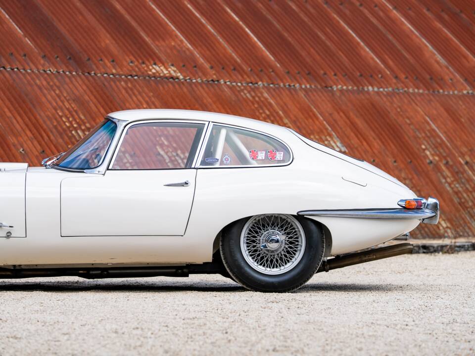 Afbeelding 43/46 van Jaguar E-Type 3.8 (1962)