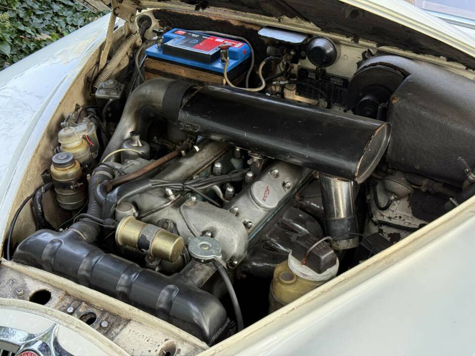 Bild 18/27 von Jaguar S-Type 3.8 (1965)