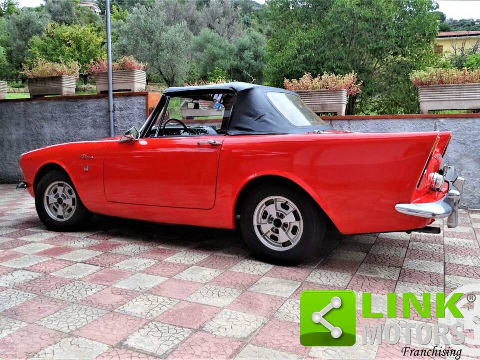 Image 9/10 of Sunbeam Alpine Mk II (1963)