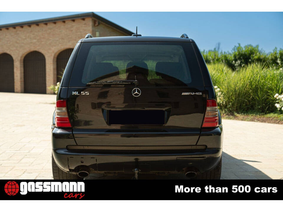 Afbeelding 8/15 van Mercedes-Benz ML 55 AMG (2000)