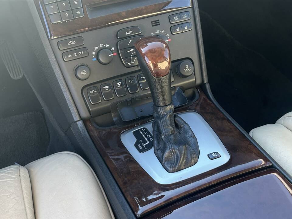 Afbeelding 13/46 van Volvo XC90 V8 (2005)