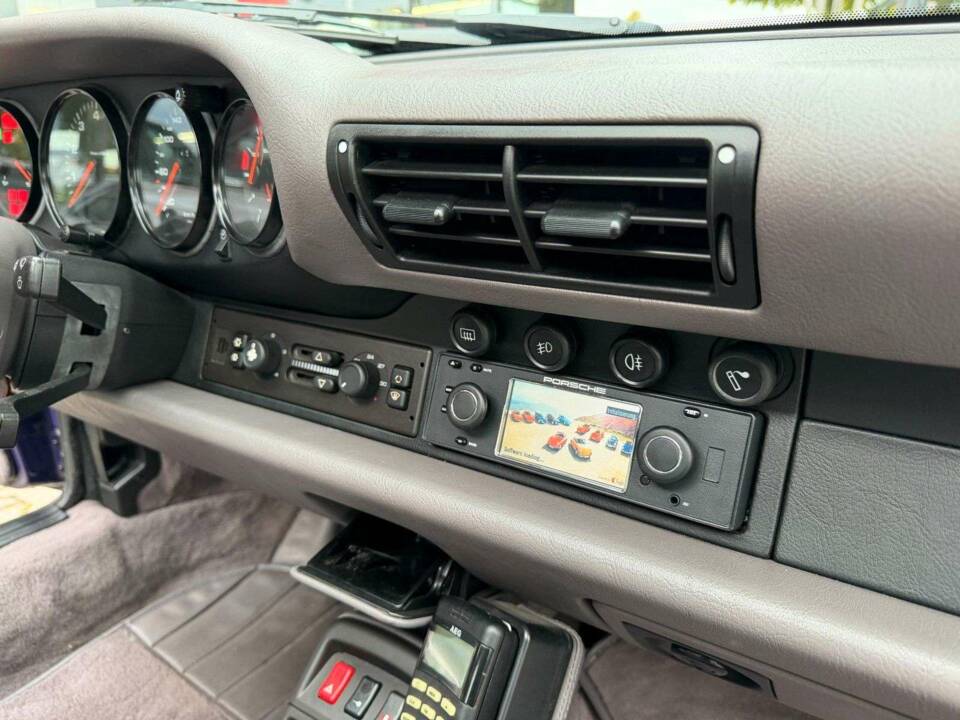 Bild 18/28 von Porsche 911 Carrera (1994)