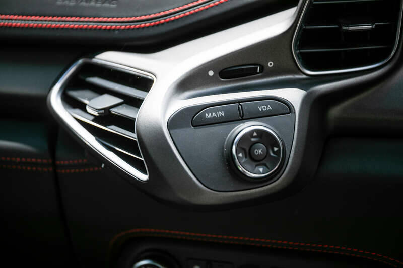 Image 19/50 of Ferrari 458 Italia (2012)