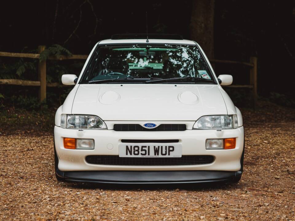 Image 6/31 of Ford Escort RS Cosworth (1996)