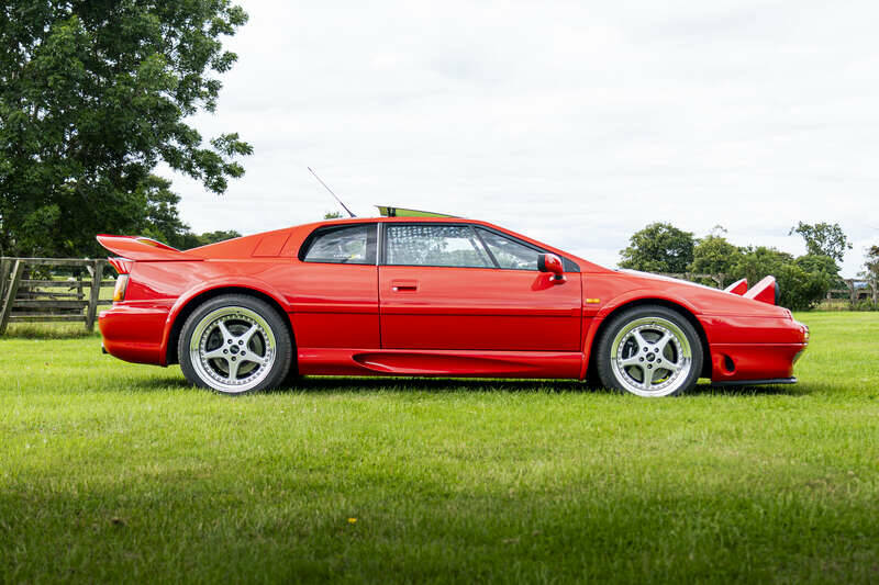 Image 5/38 de Lotus Esprit S4s (1995)