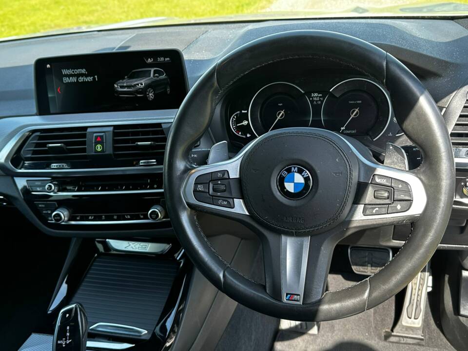 Image 54/64 de BMW X3 M Competition (2019)