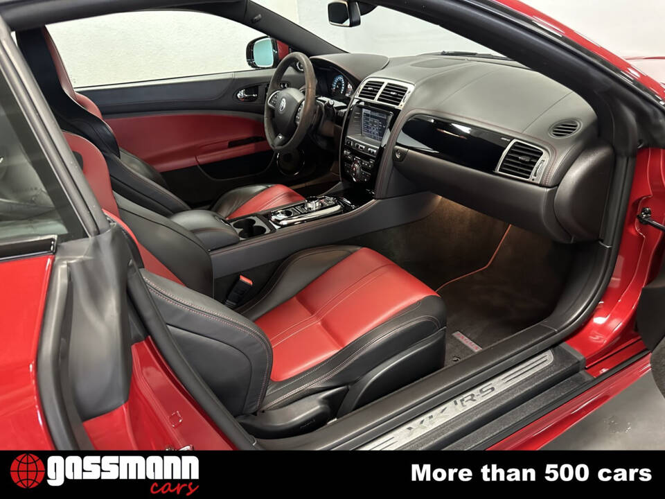 Image 11/15 of Jaguar XKR-S (2012)